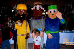 Tradicional_partida_de-_rosca_de_Reyes_16