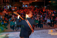 Encendido-del-arbol-en-nuestra-plaza-principal_01