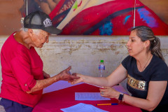 entrega_credenciales_artesano_01